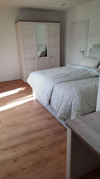 Neubau Ferienwohnung - Wallsbuell Wallsbull Kültér fotó